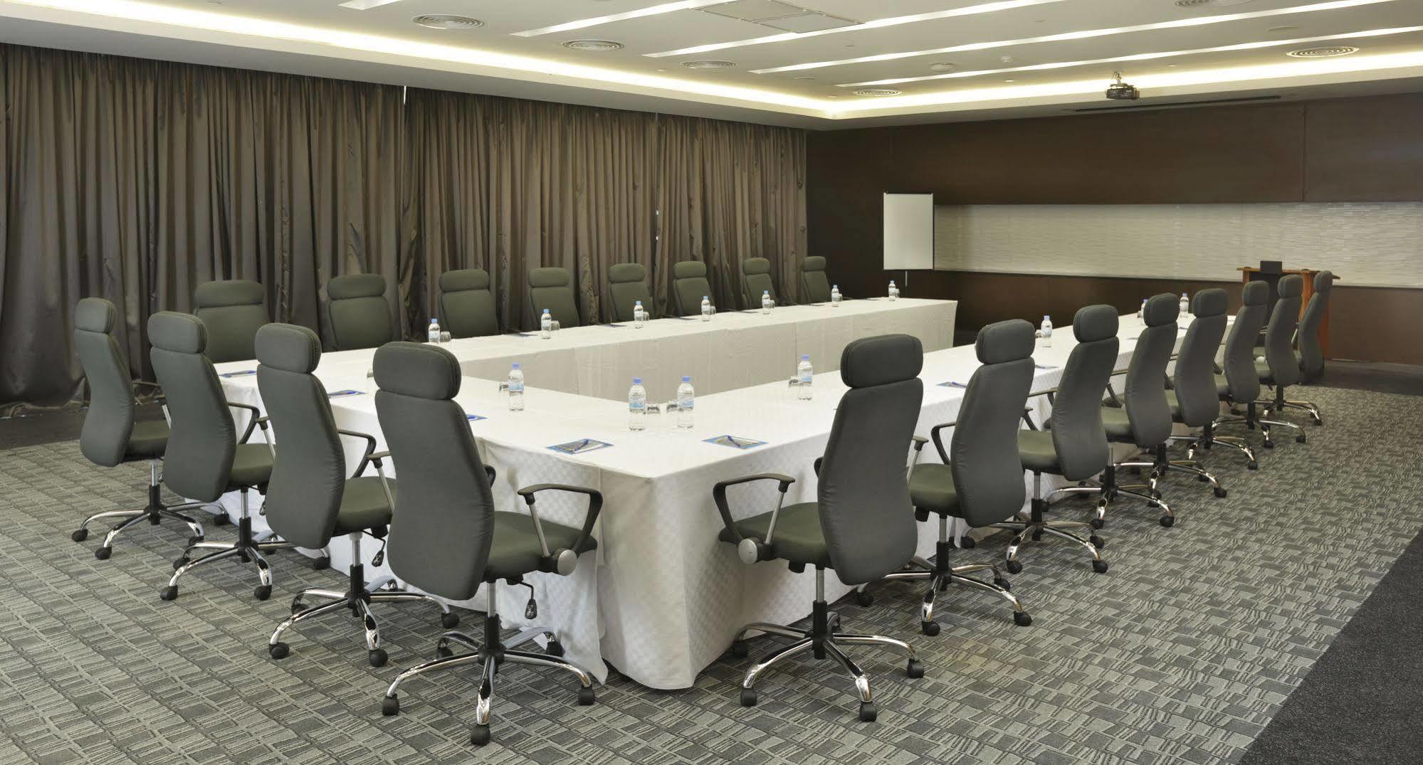 Ubumwe Grande Hotel Κιγκάλι Εξωτερικό φωτογραφία